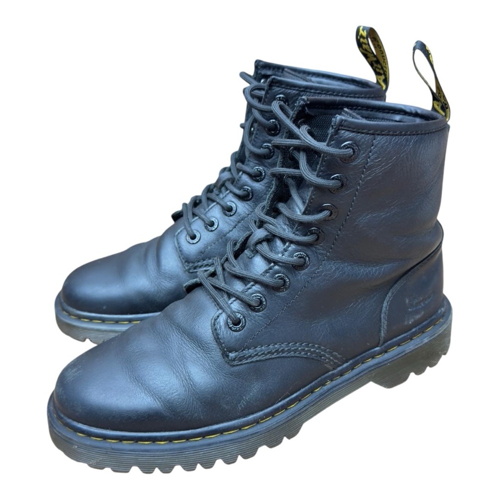 Dr. Martens Awley Black T Lamper Ankle Unisex size L10 M9 Black Leather Boots